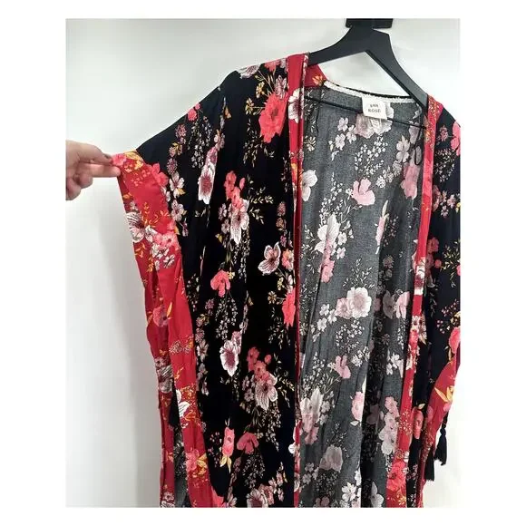 Knox Rose Boho Black and Red Floral Tassel Kimono Size Medium Large - Picture 7 of 9